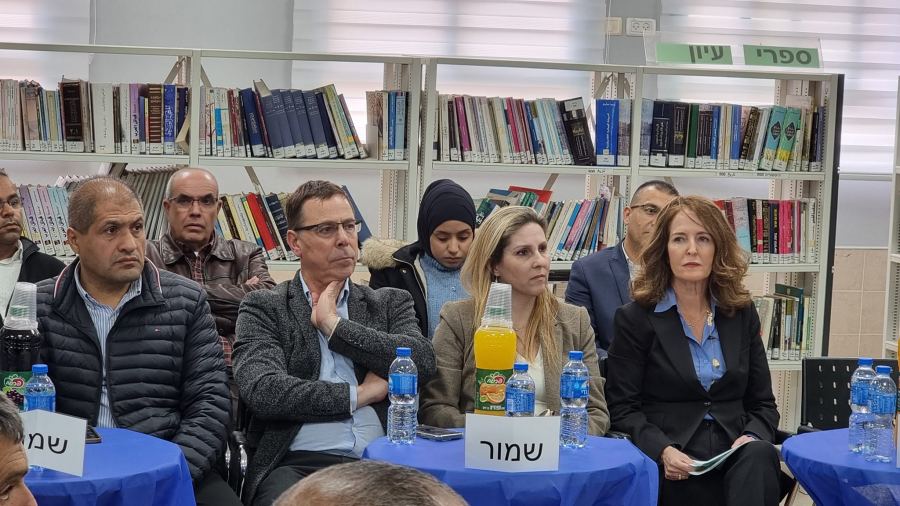 زيارة مديرة عام بنك إسرائيل لمجلس الكسيفة لتعميق معرفتها بالمجتمع البدوي